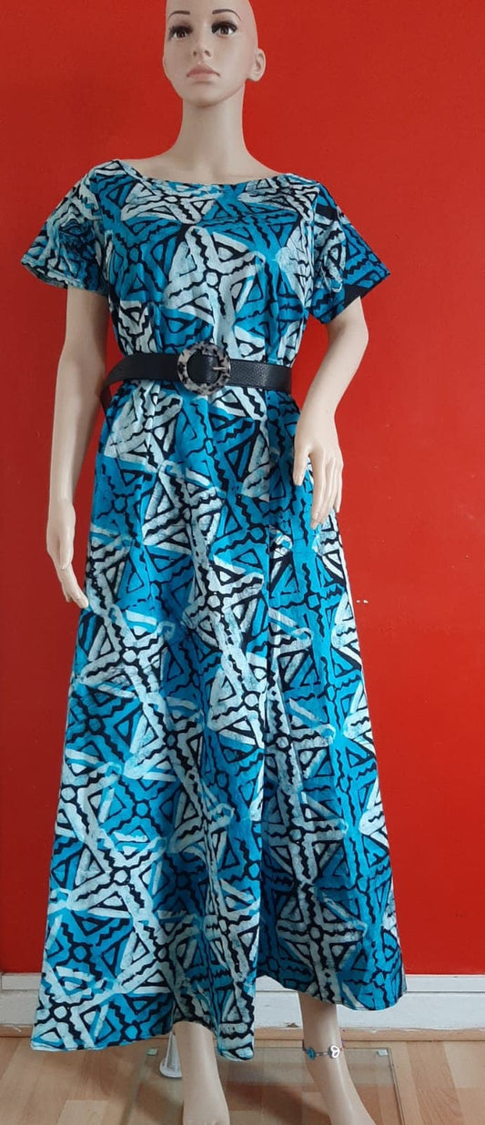 Tie and Dye Maxi Dress| Summer Dress| 100% Cotton| Blue Tie And Dye| For All Occasions size 16,18| Round Neck| Colourful